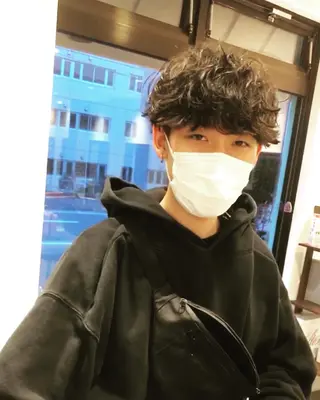 ショート パーマ メンズ men's salon SOL所属・TAIYO帯広/ メンズパーマ/波巻きのヘアスタイル