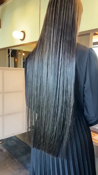 ロング 沼田 かやみのヘアスタイル