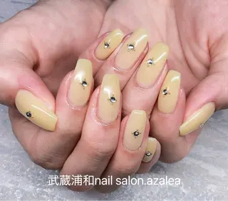 ネイル R inのネイルデザイン