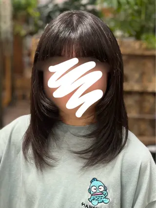 セミロング assem blage所属・assemblage 江川羽南のヘアスタイル