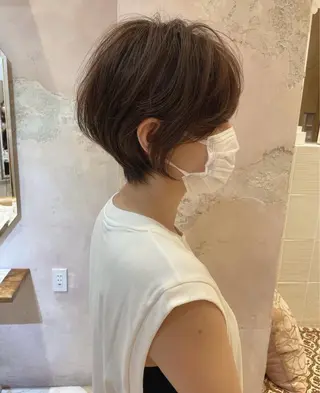 ショート カラー ❤️ブリーチなし💚 ダブルカラー平野実花のヘアスタイル