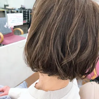 ミディアム カラー 鶴田 風雅のヘアスタイル