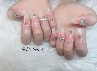 ネイル D-BEAUTY Nailsalonのネイルデザイン