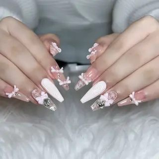 ネイル Julli NailStudioのネイルデザイン