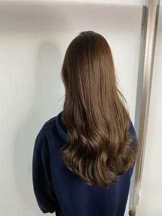 セミロング カラー リピート率No.1✨ ユウキのヘアスタイル
