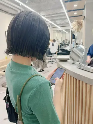 ショート カラー 浦和Lond 山本賢人のヘアスタイル