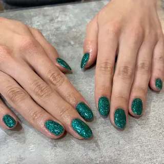 ネイル Ouja Nail Academy所属・HINAKO💫 Ouja groupのネイルデザイン
