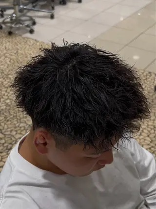 ショート パーマ メンズ メンズ特化/勝田駅/ 佐和駅/鈴木輝瑠/のヘアスタイル