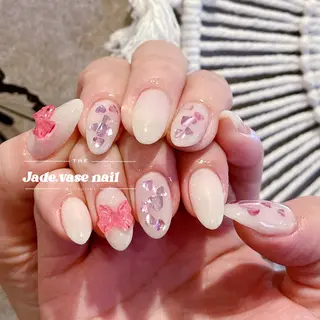 ネイル ✰Jade.vase 银座のネイルデザイン