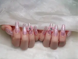 ネイル lucky nail 歌舞伎町のネイルデザイン