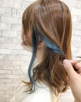 ミディアム カラー ヘアアレンジ 秋山 幸太のヘアスタイル
