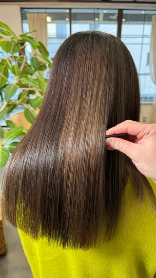 ロング 🔆髪質改善 透明感 カラー🔆佐々木貴仁のヘアスタイル