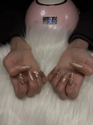 ネイル MACHÉRIE青山 🎀のネイルデザイン