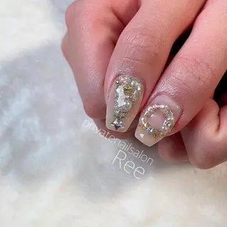 ネイル 知花 梨花のネイルデザイン