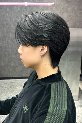 ショート カラー メンズ メンズスタイリスト 前田雄輝のヘアスタイル