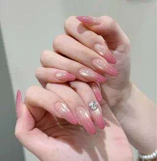 ネイル D-BEAUTY Nailsalonのネイルデザイン