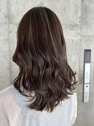 ロング カラー 🎨デザイン🥇 美髪・艶髪　日暮千敬のヘアスタイル