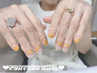 ネイル Nail •Head スパFortunaのネイルデザイン