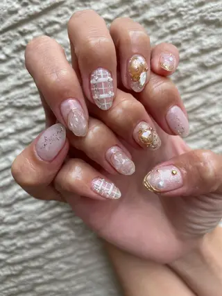 ロング カラー ヘアアレンジ キッズ ネイル マツエク・マツパ アイブロウ 福田 加奈のネイルデザイン