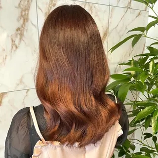 セミロング SALOWIN 表参道所属・シンカ 表参道のヘアスタイル