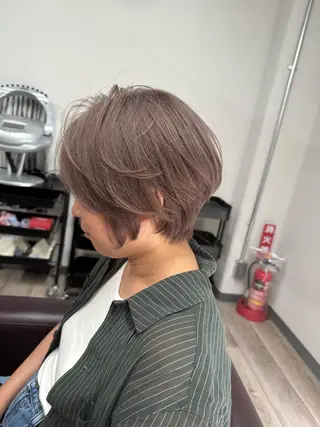 ショート カラー 阿部 泰博のヘアスタイル