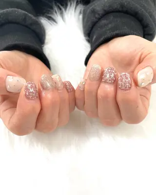 ネイル 弘岡 有紀のネイルデザイン