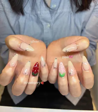 ネイル 倫実/スカルプ /ガーリー/個性派のネイルデザイン