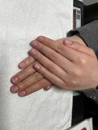 ネイル LULLABY（ララバイ）恵比寿店所属・LULLABY🌼 Rihoのネイルデザイン