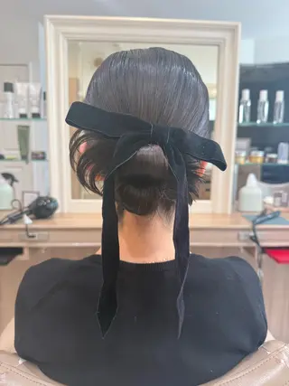 セミロング ヘアアレンジ 韓国ヘアメイク🎀/ 縮毛矯正✨山本媛香のヘアスタイル