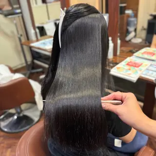 ロング 尾崎 海璃のヘアスタイル