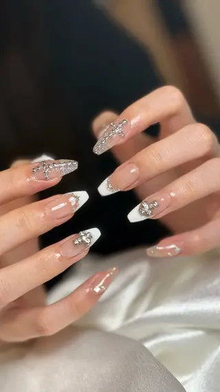 ネイル ルシイ🎀新宿長さ 出しパーツ専門店のネイルデザイン