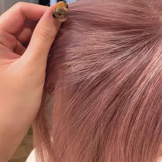 ミディアム カラー 遠藤沙也加 /レイヤーカットのヘアスタイル