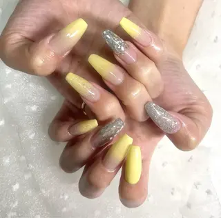 ネイル plaisir所属・plaisir プレジールネイルのネイルデザイン