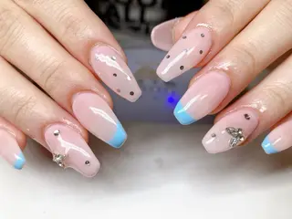 ネイル ECLAT エクラ所属・寺山 千鶴のネイルデザイン