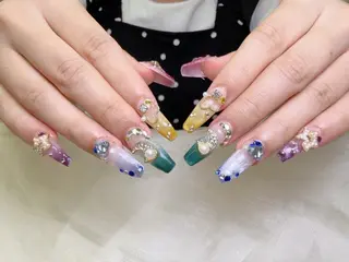 ネイル lucky nail 歌舞伎町のネイルデザイン