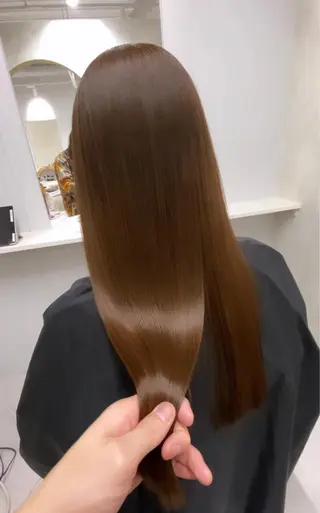 ロング カラー 加藤 利基のヘアスタイル