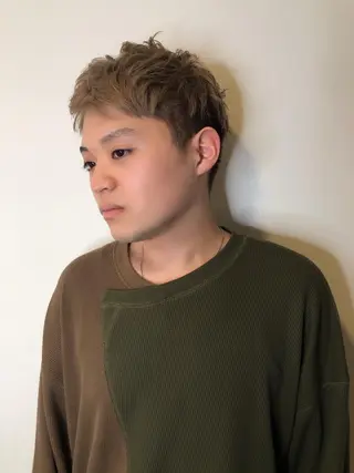 ショート カラー メンズ 永井 亜実のヘアスタイル