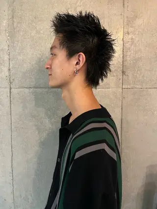 ショート メンズ レイヤーカット\ウル フ　chinatsuのヘアスタイル