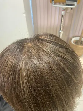 ショート カラー 白髪ぼかしハイライト /髪質改善🧤のヘアスタイル