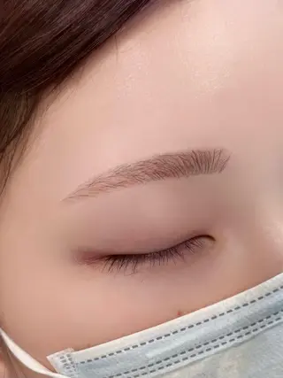 アイブロウ 🫧韓国風束感まつ毛 /あかね/美眉🫧のマツエク・マツパデザイン