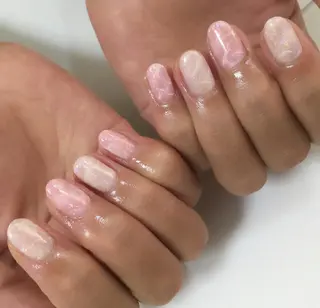 ネイル 浮きにくいフィルイン ｜上品シンプルネイルのネイルデザイン