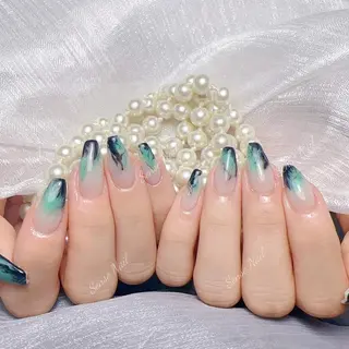 ネイル ✌🏻Kiiko ~のネイルデザイン