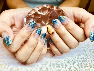 ネイル Piacere所属・Piacere 絵美のネイルデザイン