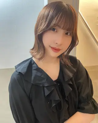 ミディアム カラー ヘアアレンジ レイヤーカット/ 縮毛矯正/ミサキ💐のヘアスタイル