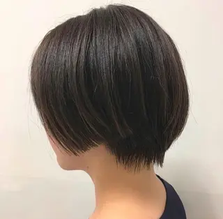 ショート カラー デザインヘア 小林裕史のヘアスタイル