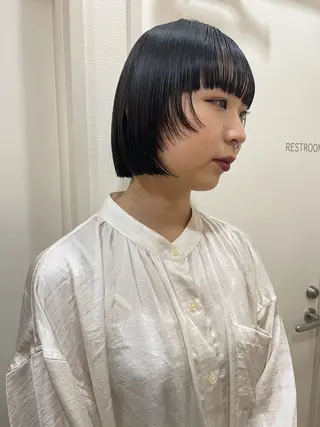 ミディアム アトム/ウルフ パーマ/レイヤーのヘアスタイル