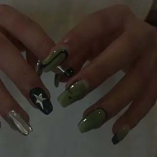 ネイル SKY nail&eye所属・se rinaのネイルデザイン