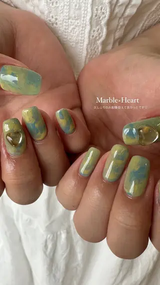 ネイル 佐藤 穂乃香のネイルデザイン