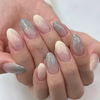 ネイル MAXKELLY TSUGUMIのネイルデザイン