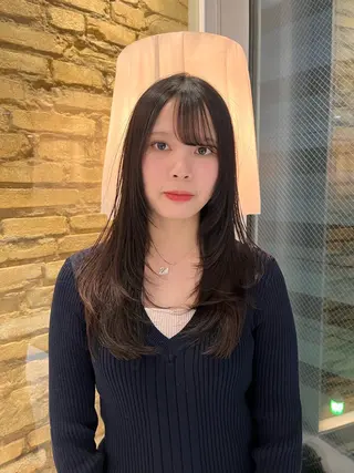 ロング hair make BEHIVE ichibancho AVEDA所属・渡邉  日向子 ・レイヤー、縮毛矯正のヘアスタイル